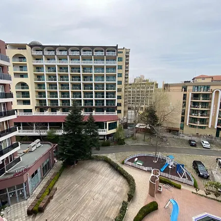 Admiral Plaza C 43 Sunny Апартамент *