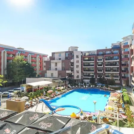 Admiral Plaza C 43 Sunny Апартамент *
