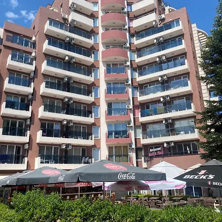 Admiral Plaza C 43 Sunny Апартамент *